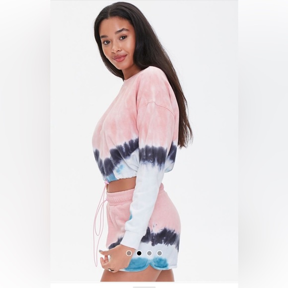 Forever 21 pink blue white tie dye crop top sweatshirt shorts matching set - Picture 2 of 16
